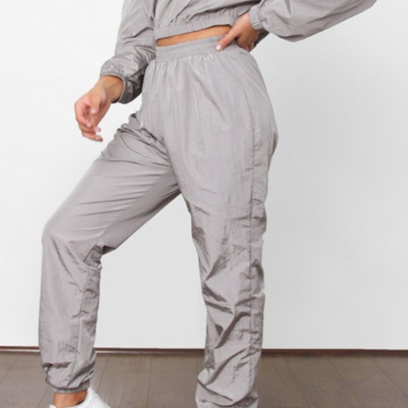 suit - Picture 2 of 7